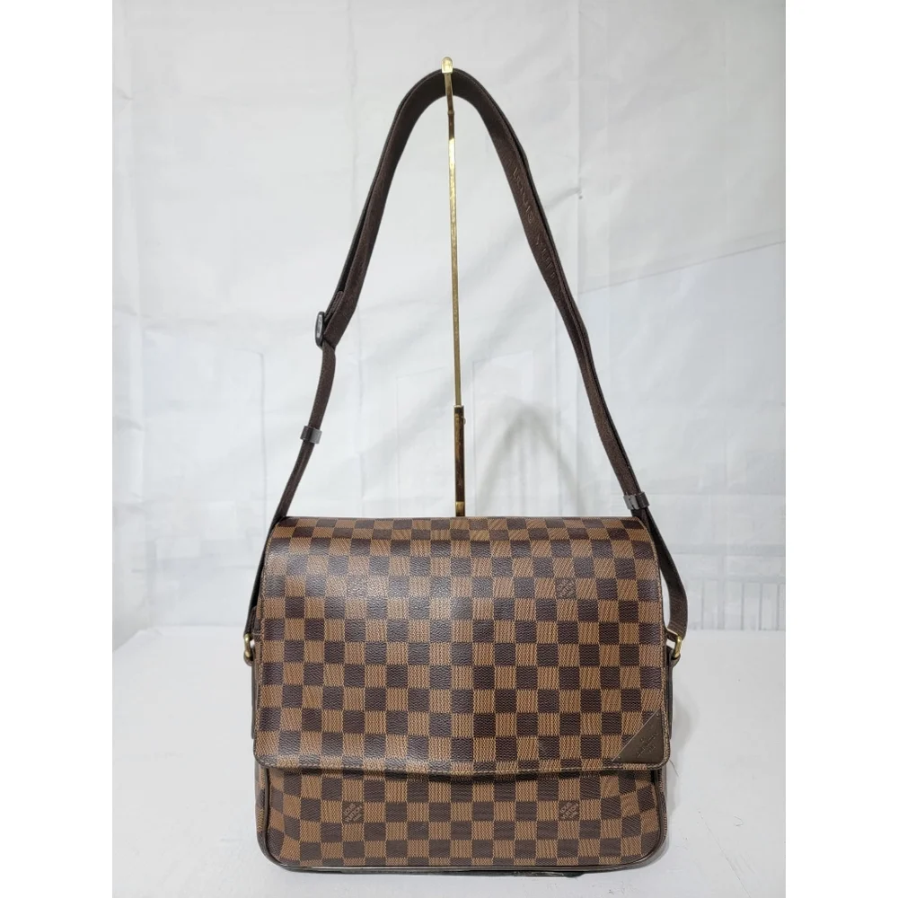 Louis Vuitton Damier Ebene Canvas Shelton MM Messenger Bag Brown
